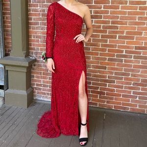 Sherri Hill prom dress. Size 6, red.